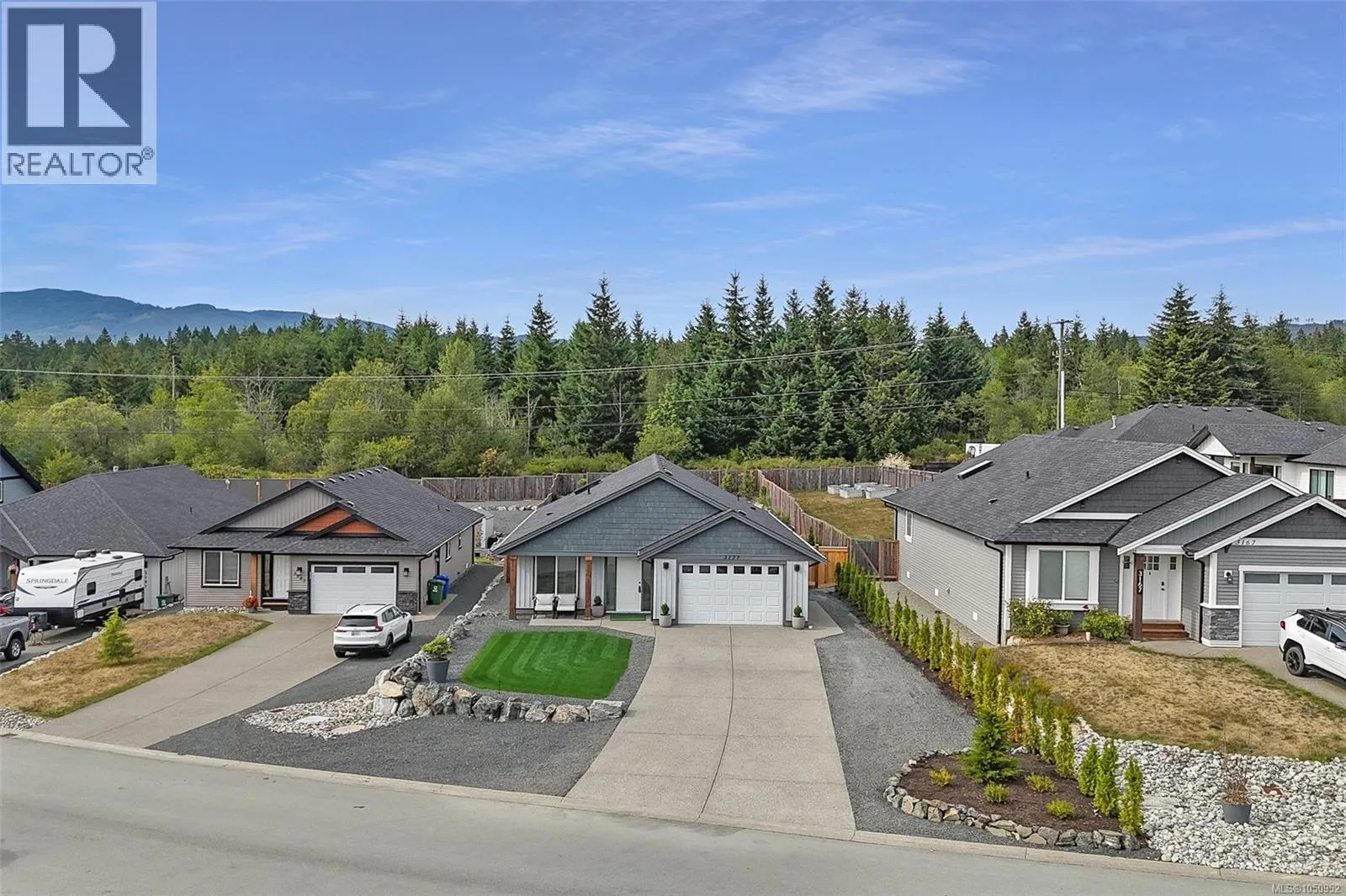 3177 Fernwood Lane