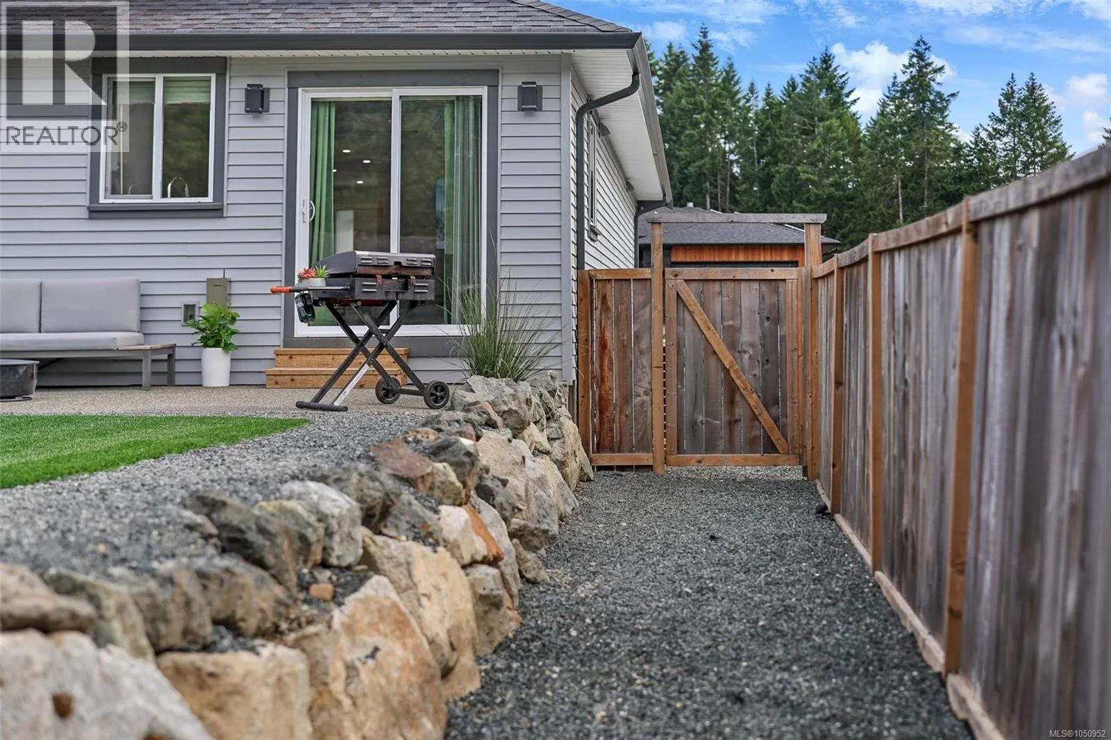 3177 Fernwood Lane