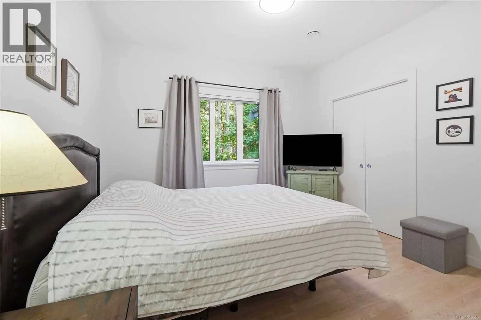 100 Apex Ridge Pl