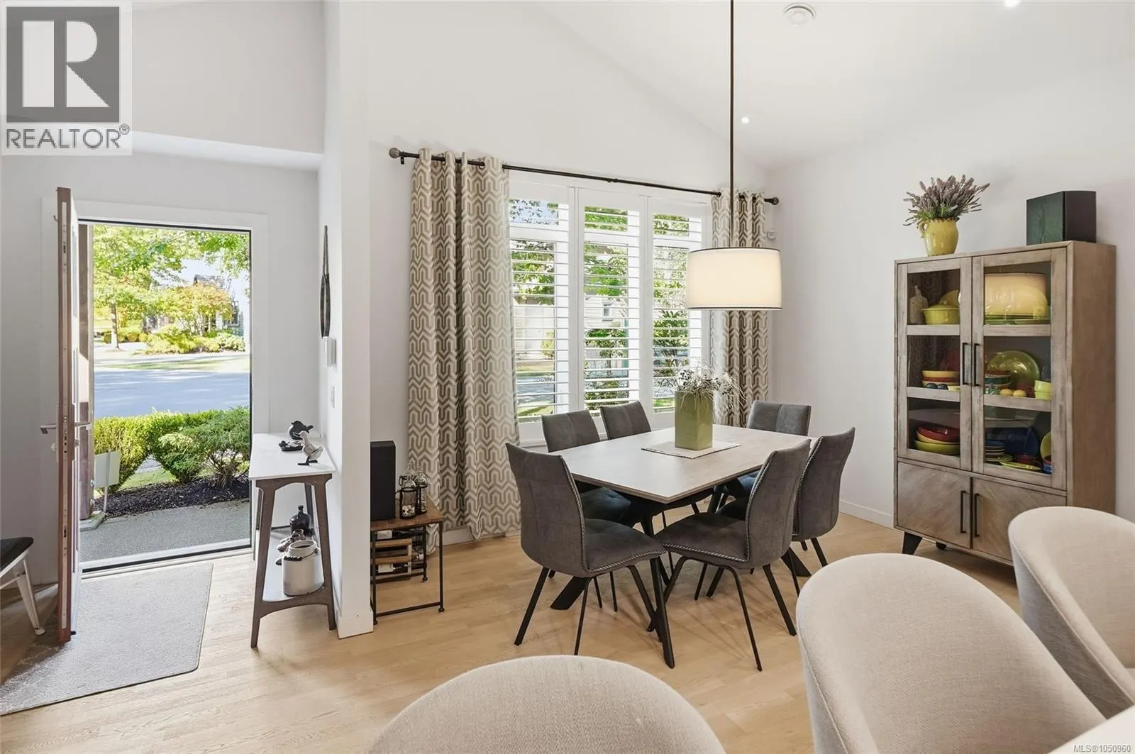 100 Apex Ridge Pl