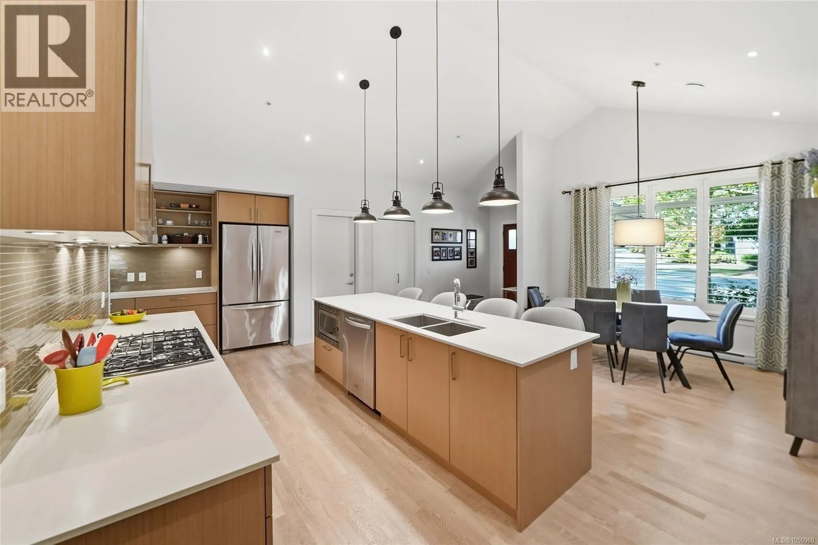 100 Apex Ridge Pl