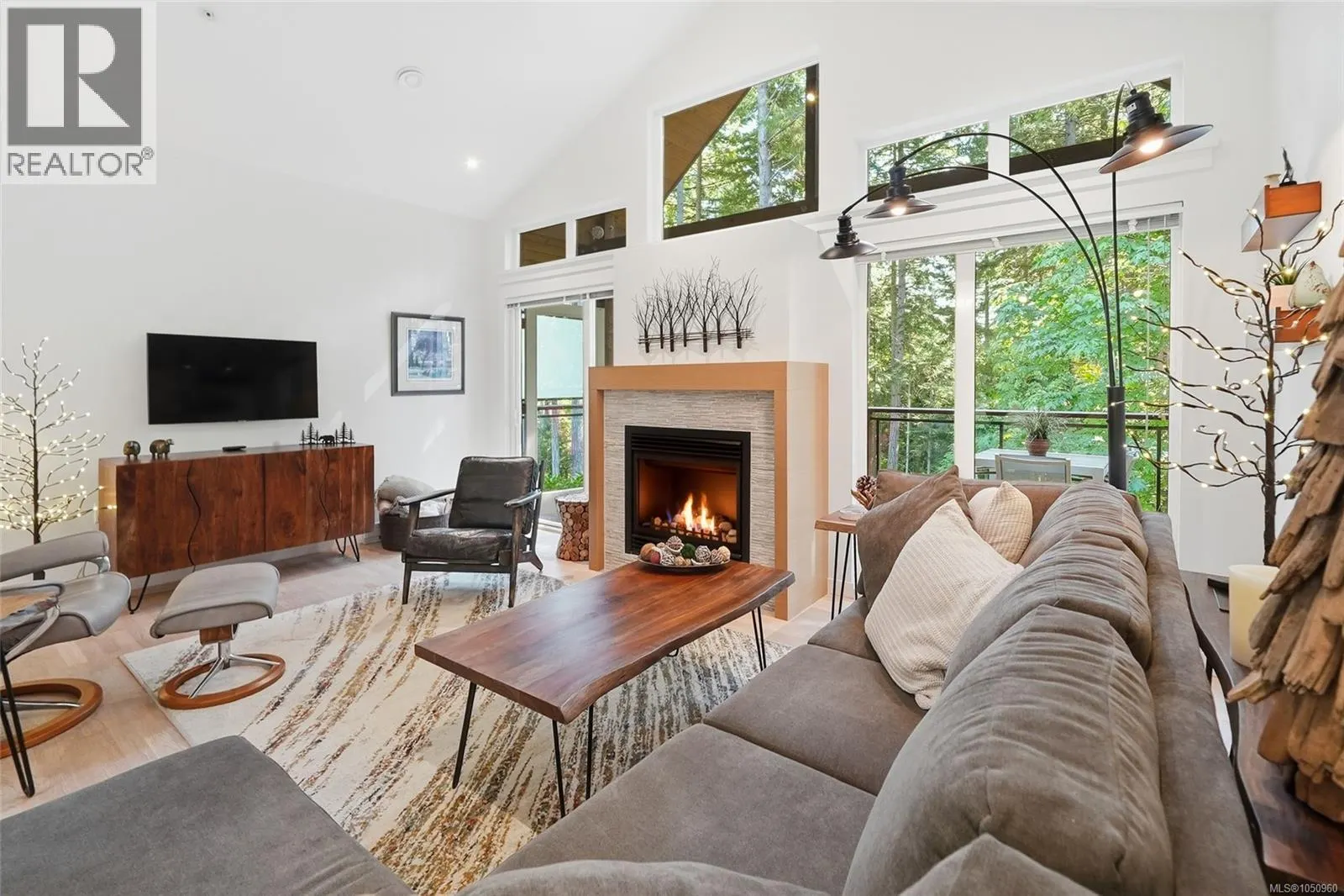 100 Apex Ridge Pl