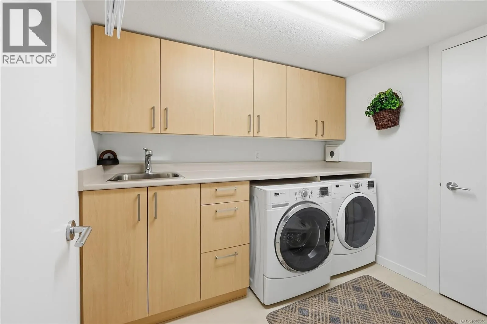 100 Apex Ridge Pl