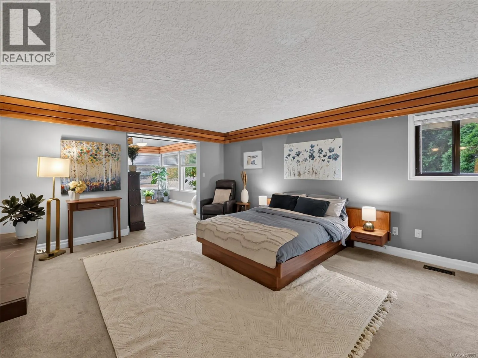 5209 Old West Saanich Rd
