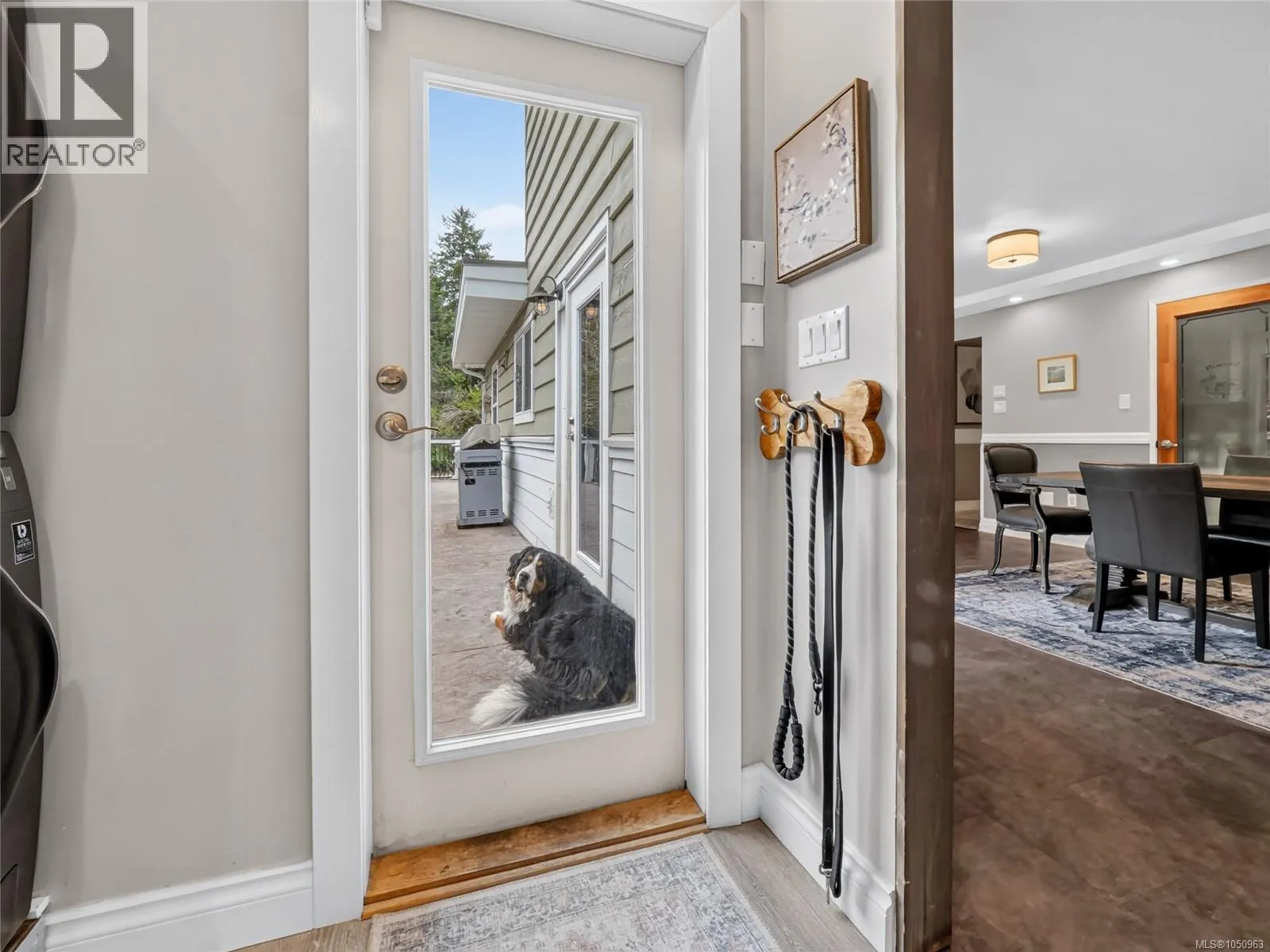 5209 Old West Saanich Rd