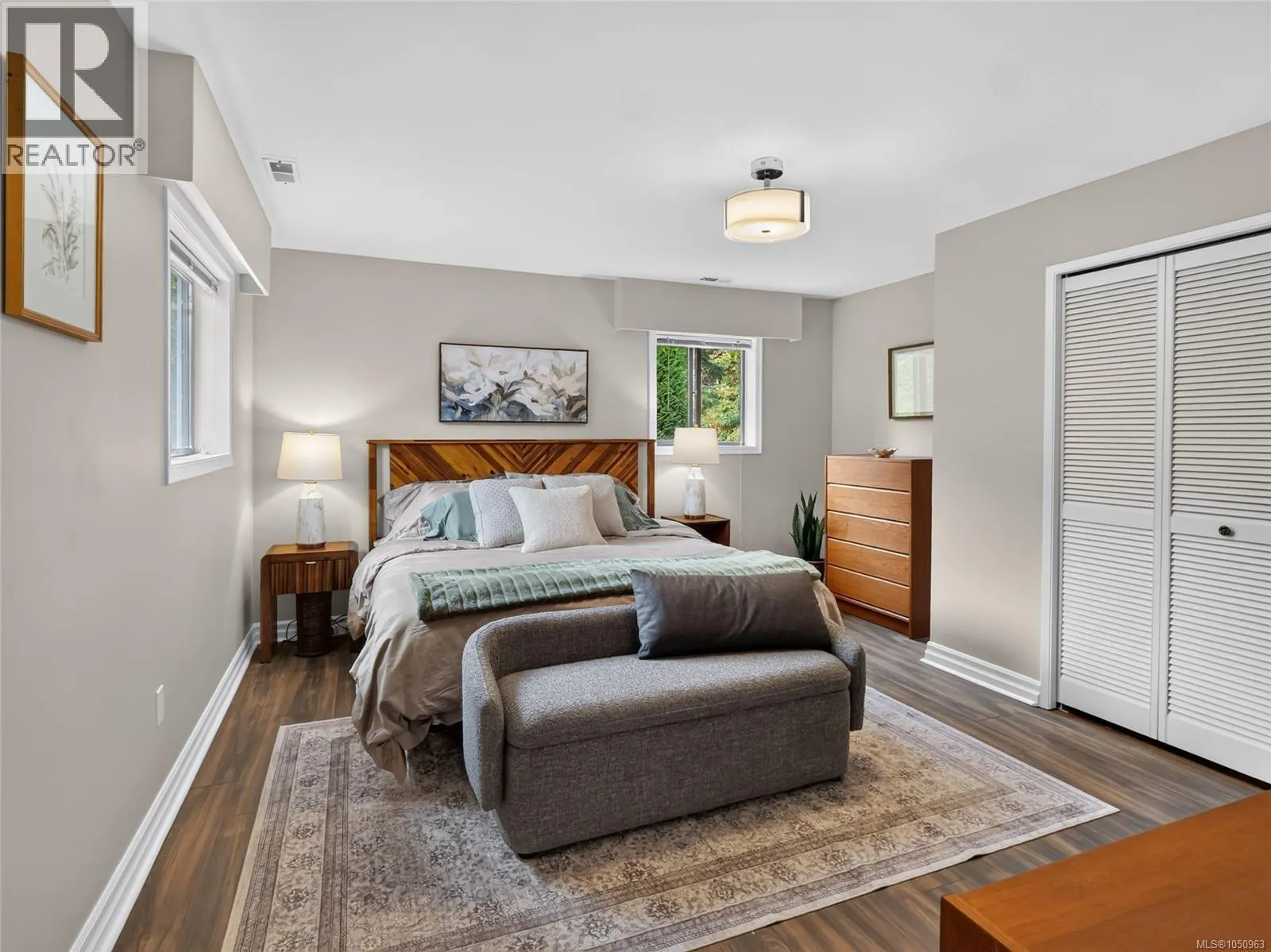 5209 Old West Saanich Rd