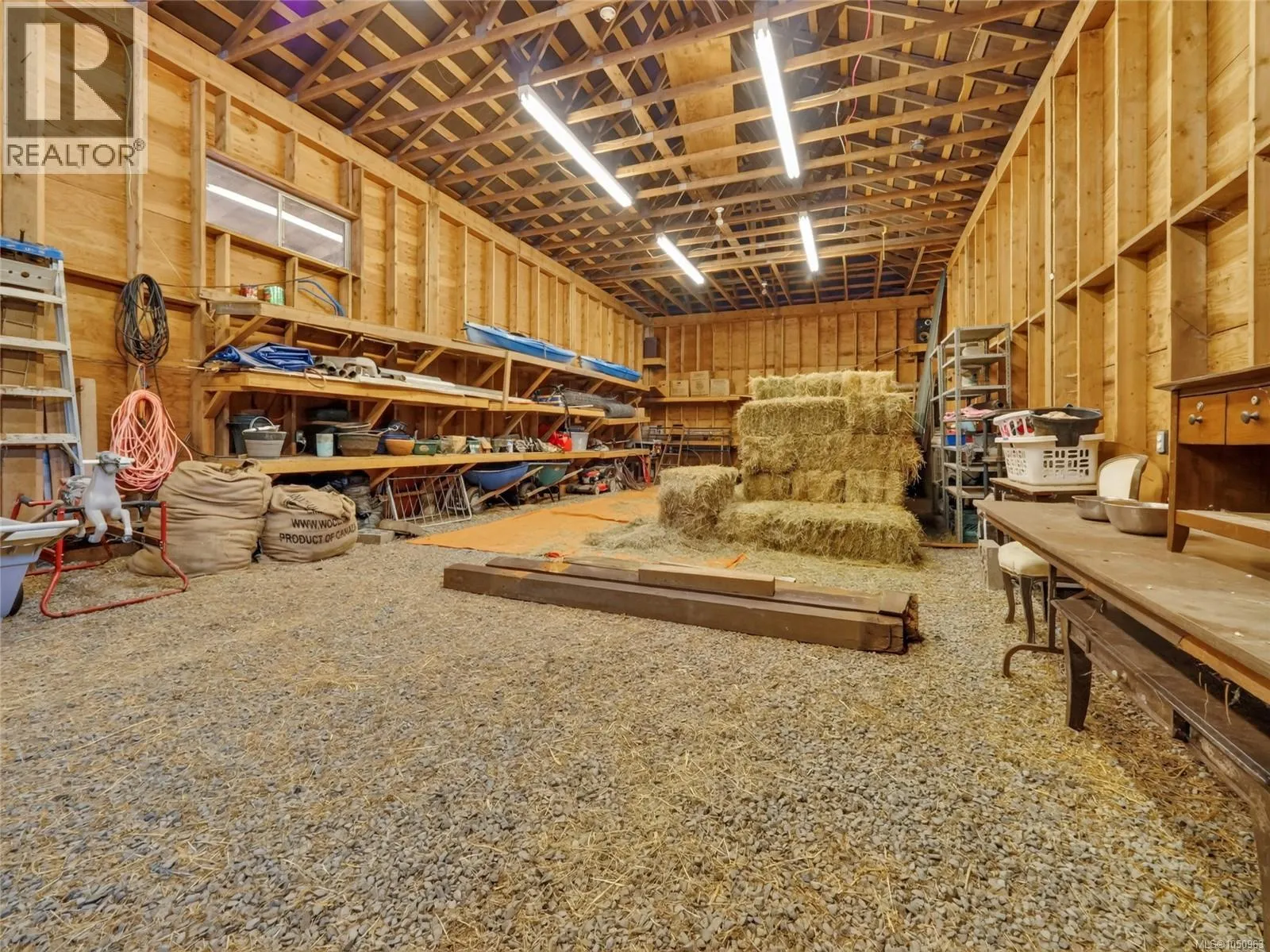 5209 Old West Saanich Rd