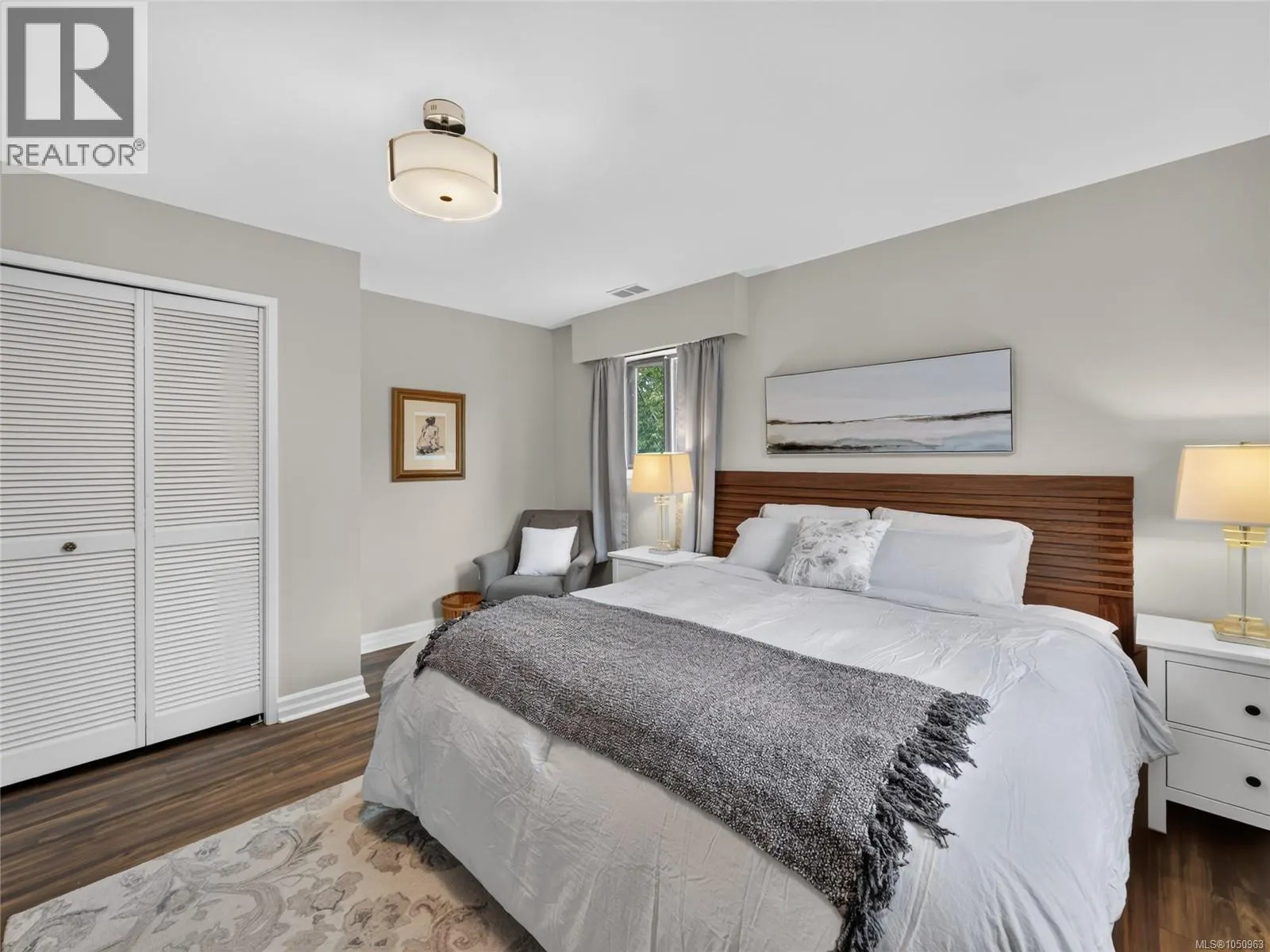 5209 Old West Saanich Rd