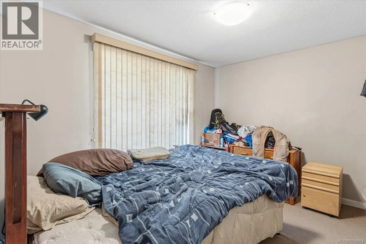 102 1600 Caspers Way