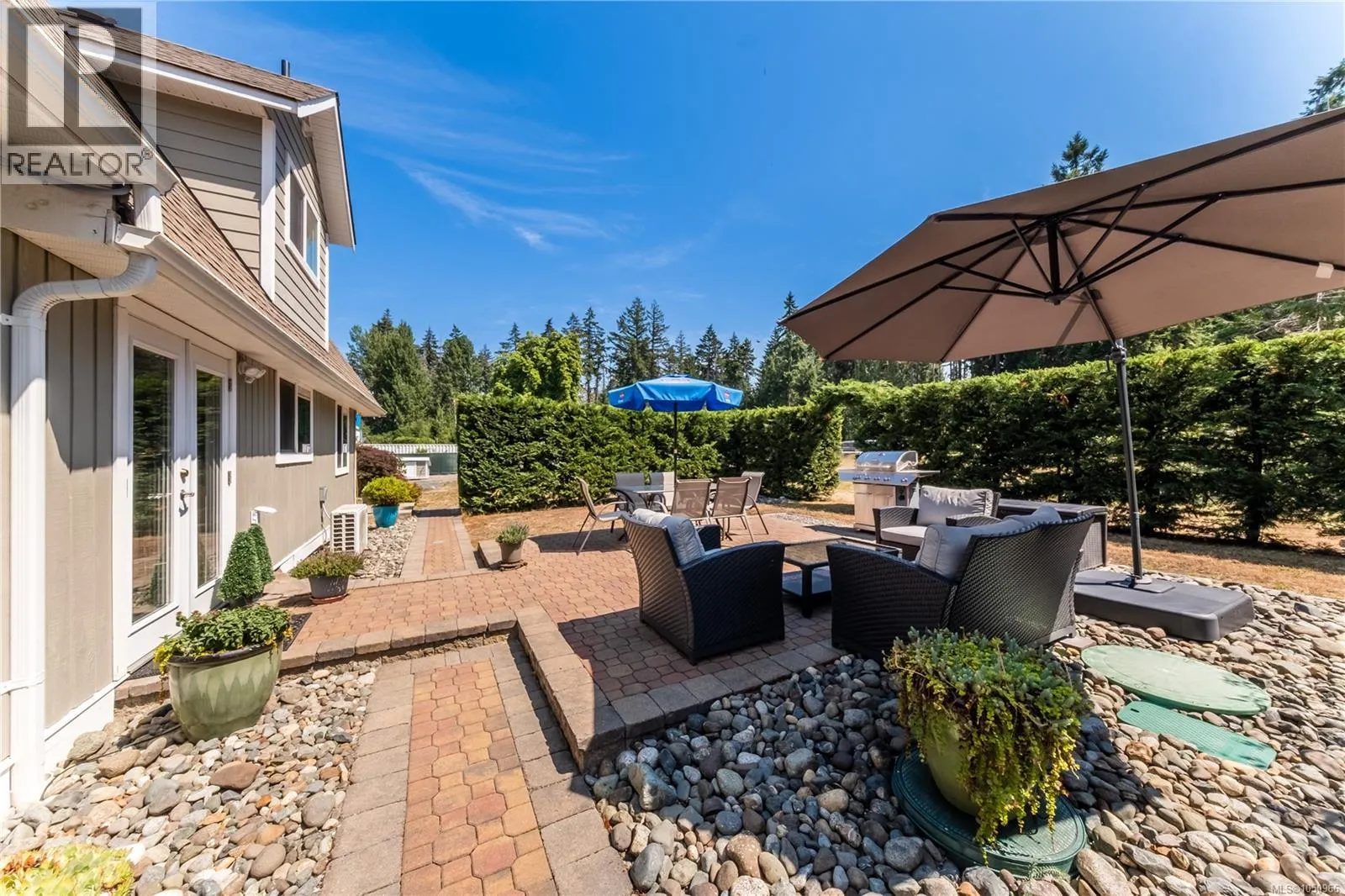 1154 Smithers Rd