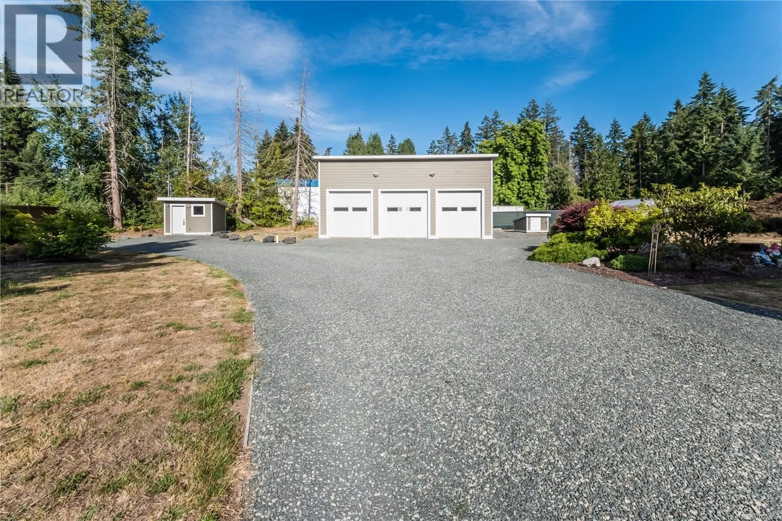 1154 Smithers Rd