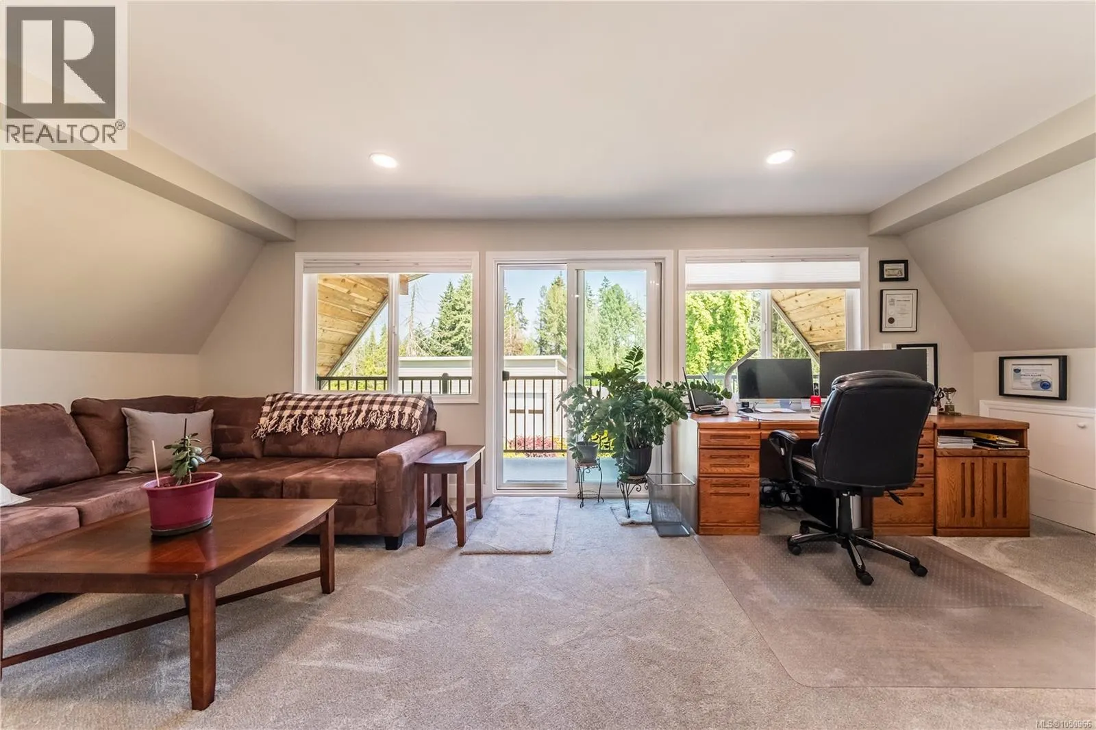 1154 Smithers Rd