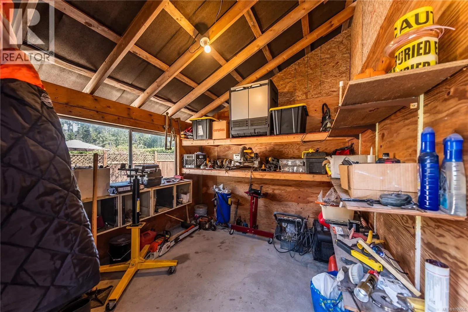 1154 Smithers Rd