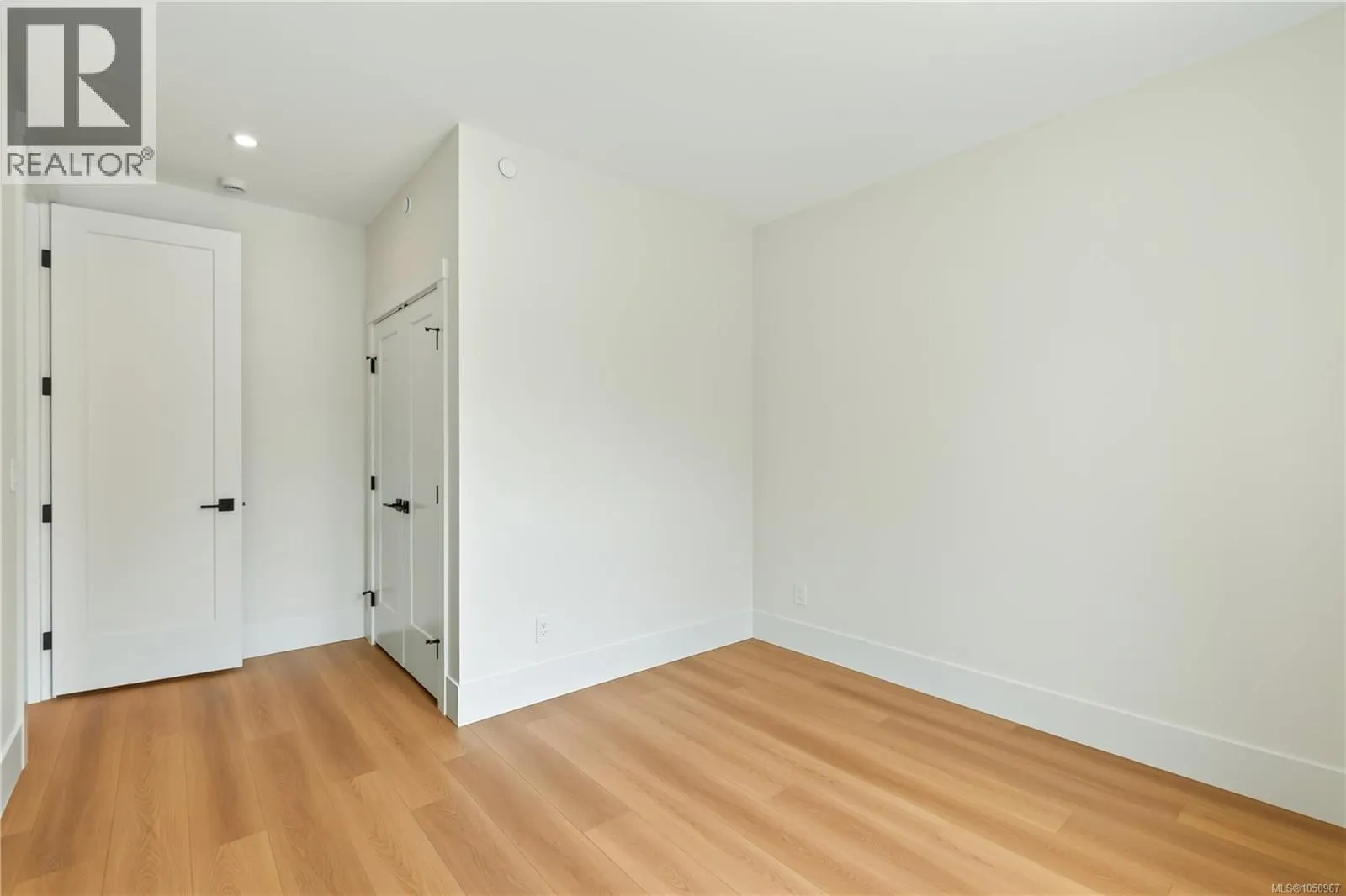 104 2302 Arbot Rd