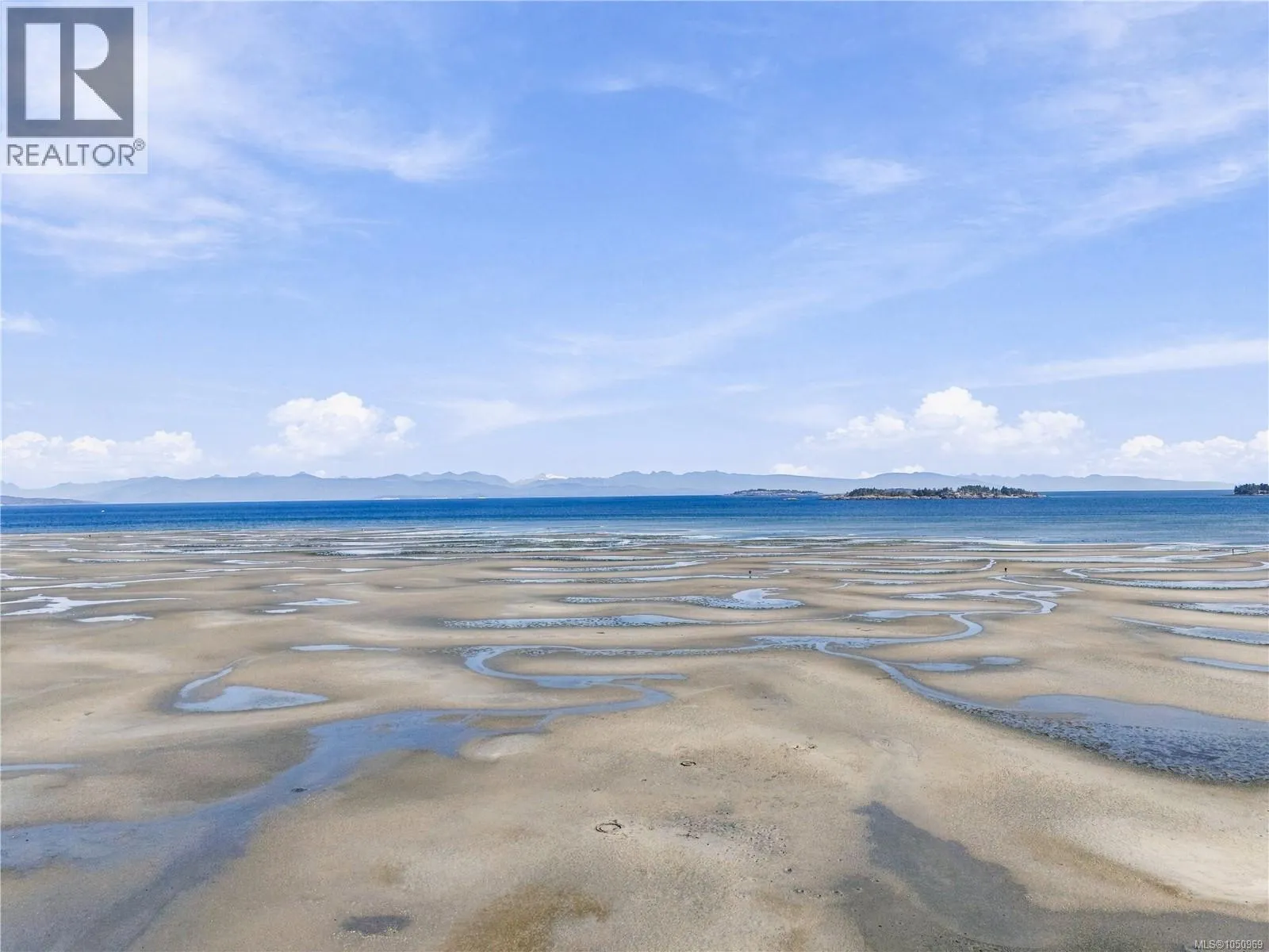 47 1051 Resort Dr