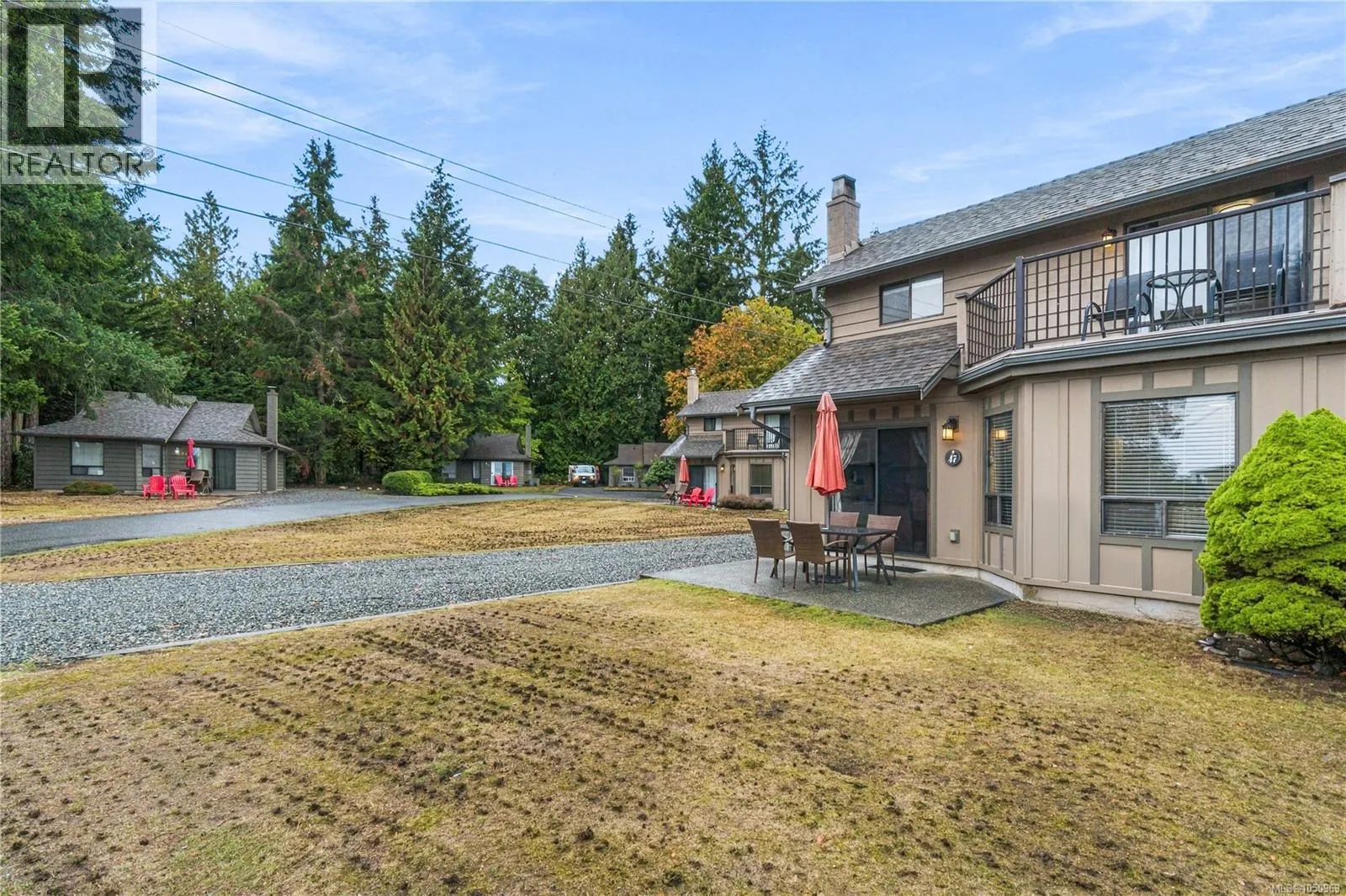 47 1051 Resort Dr