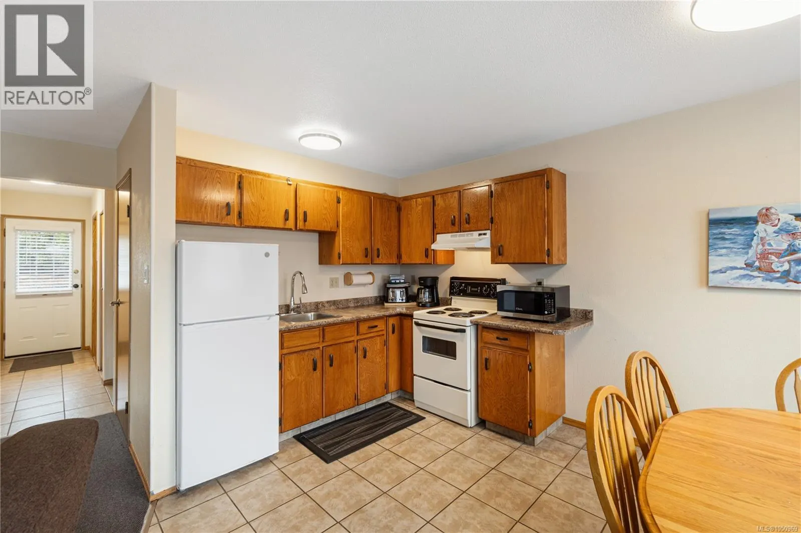 47 1051 Resort Dr