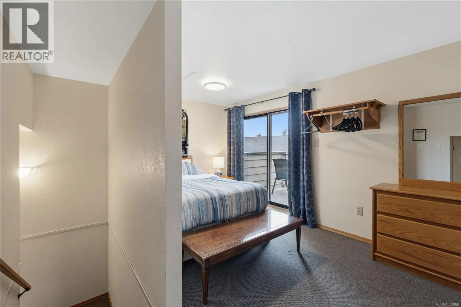 47 1051 Resort Dr