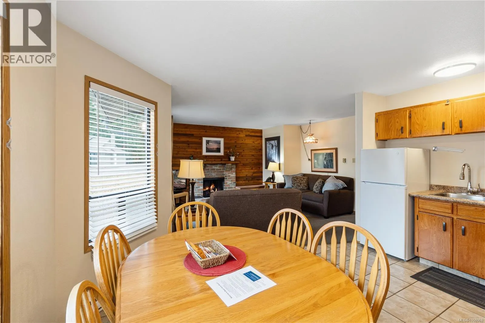 47 1051 Resort Dr