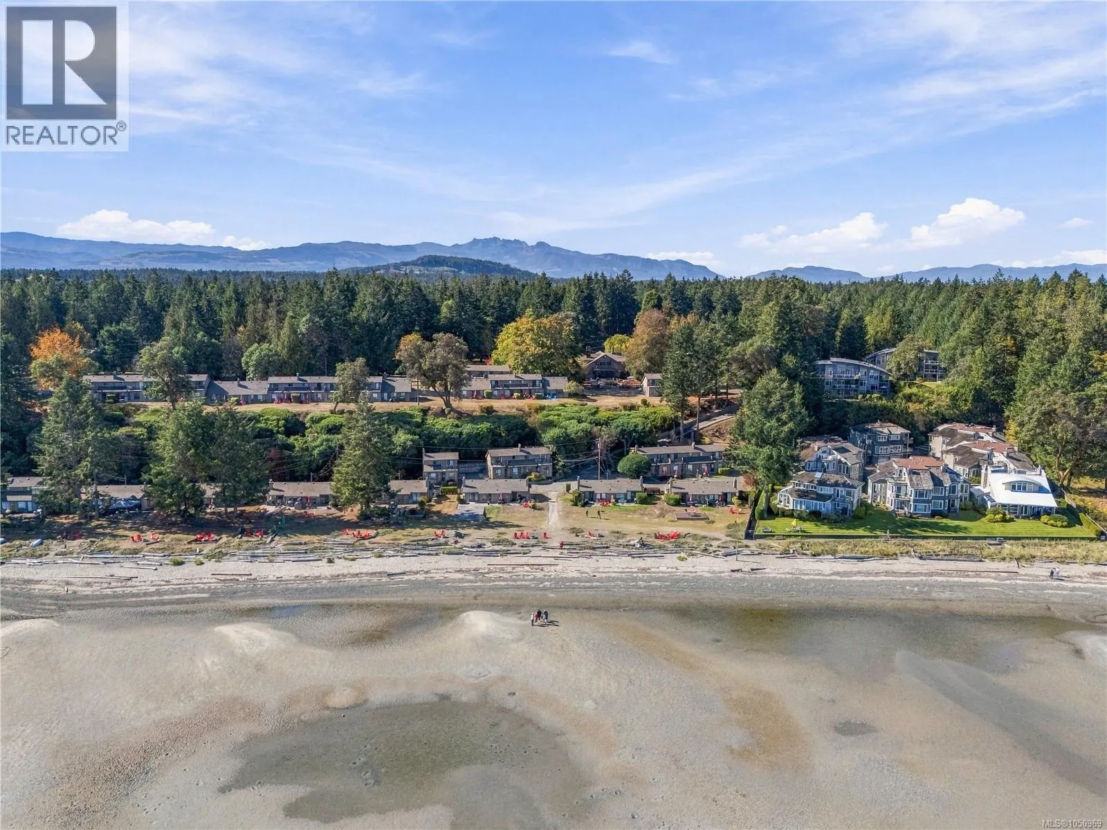 47 1051 Resort Dr