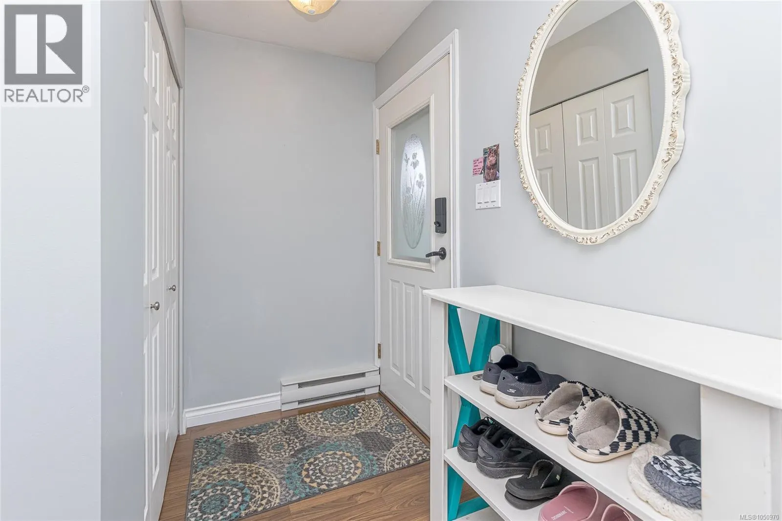 6064 Lionel Cres