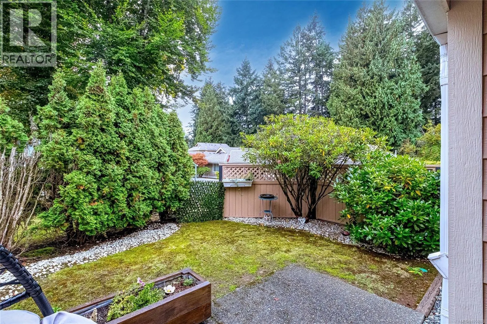 6064 Lionel Cres