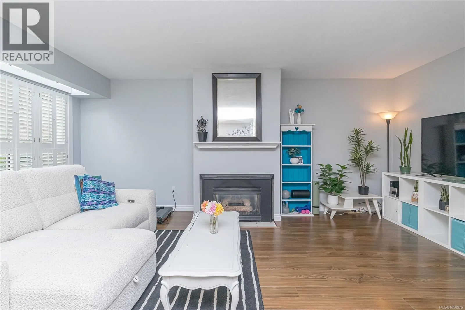 6064 Lionel Cres