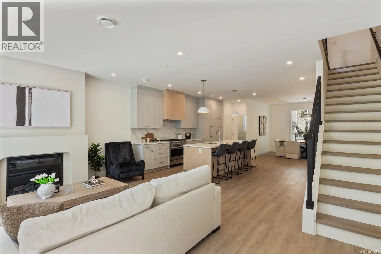 109 2770 Vantilburg Cres