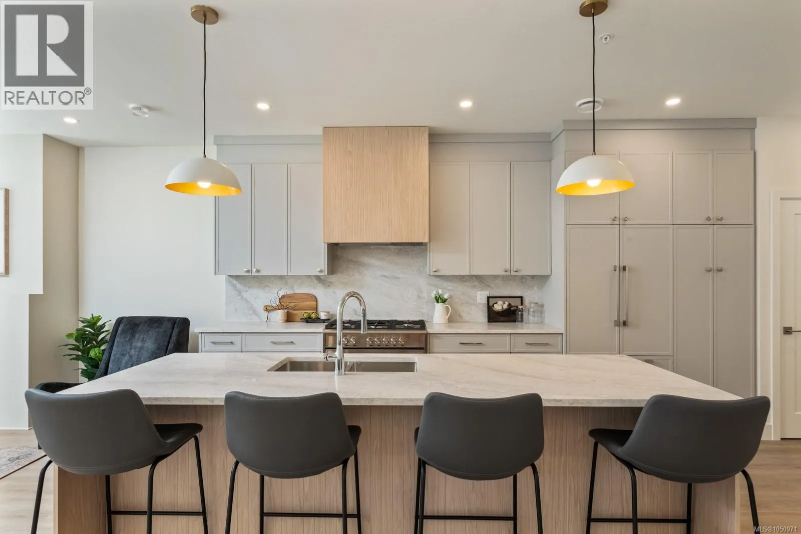 109 2770 Vantilburg Cres