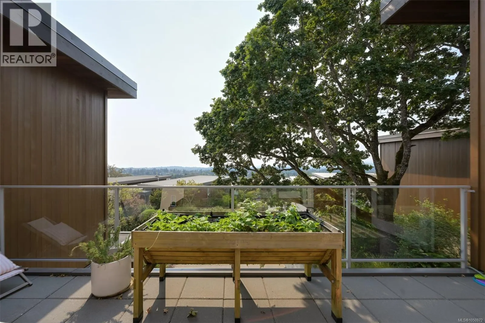 802 Rainbow Ridge Lane