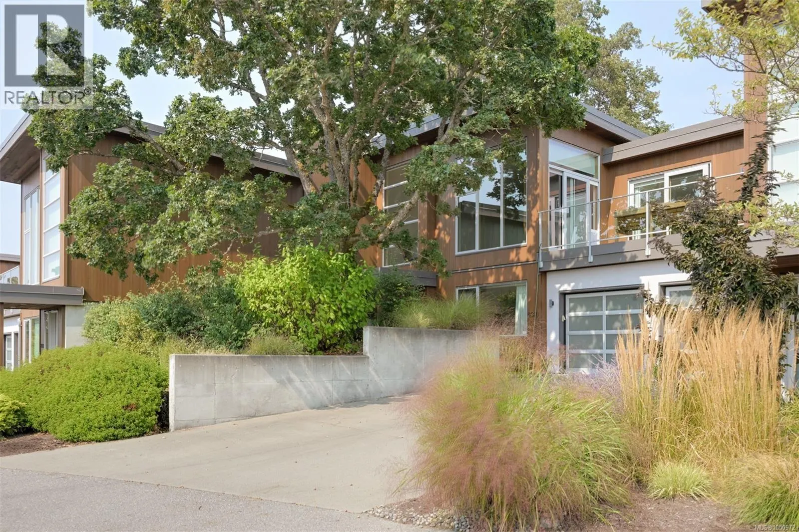 802 Rainbow Ridge Lane