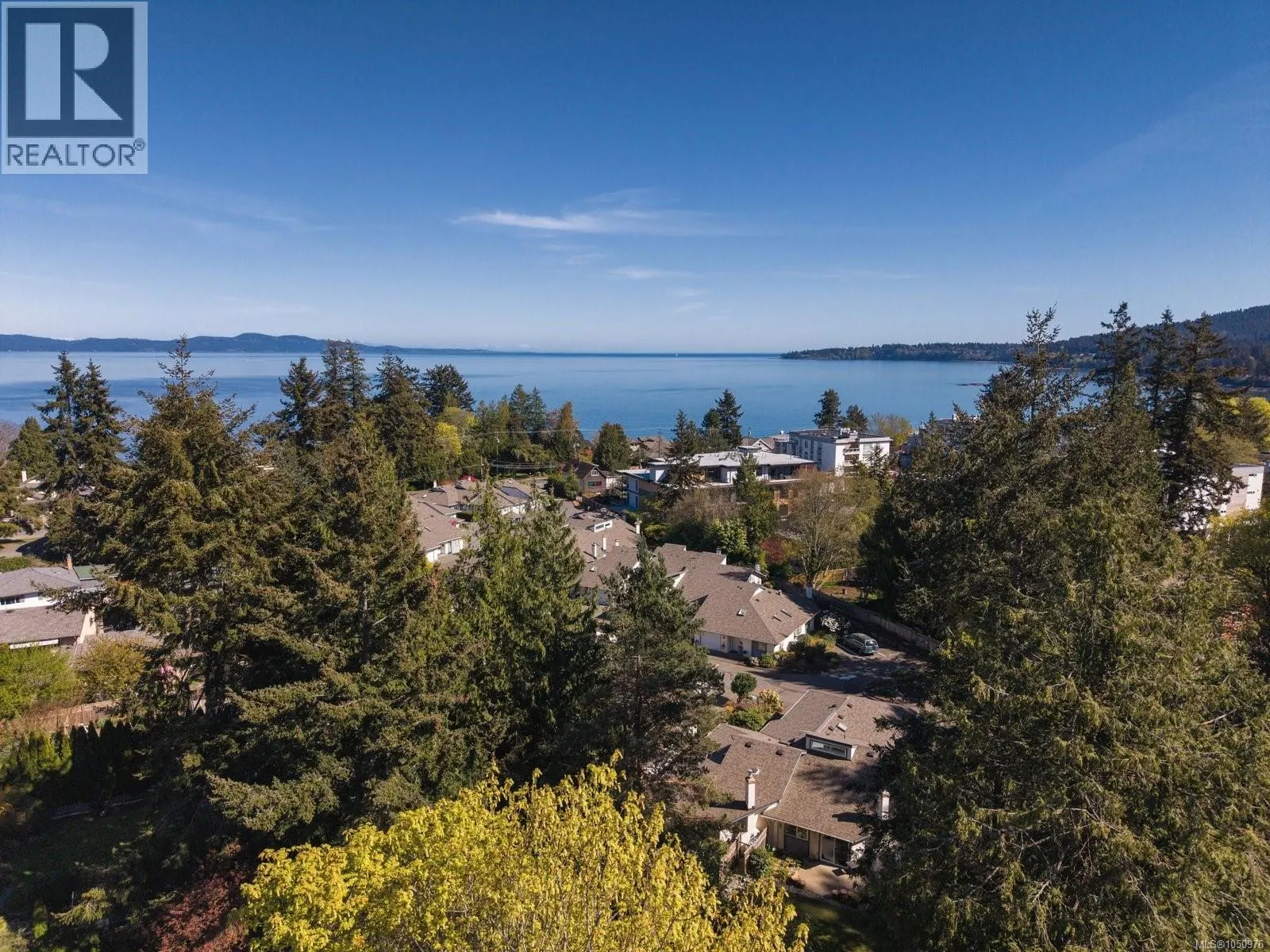 21 5156 Cordova Bay Rd