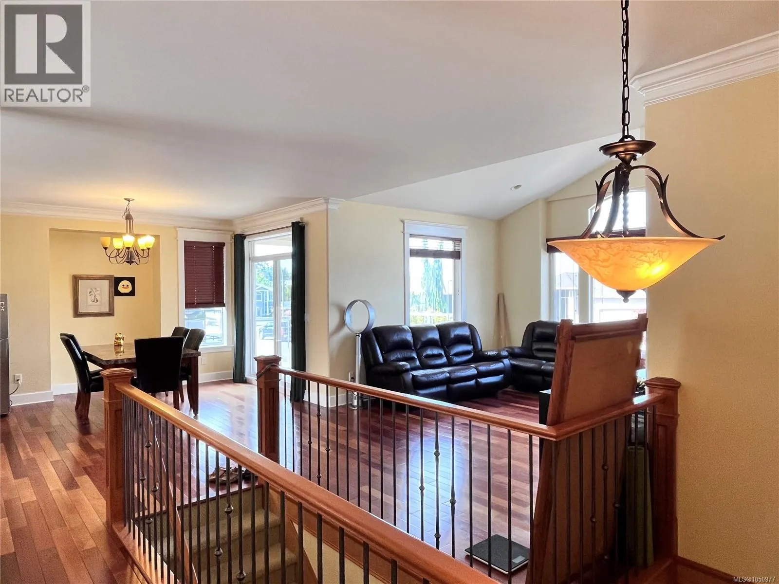 6632 Kestrel Cres