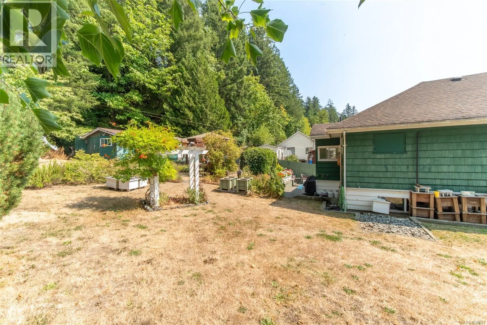 2148 Dick Ave