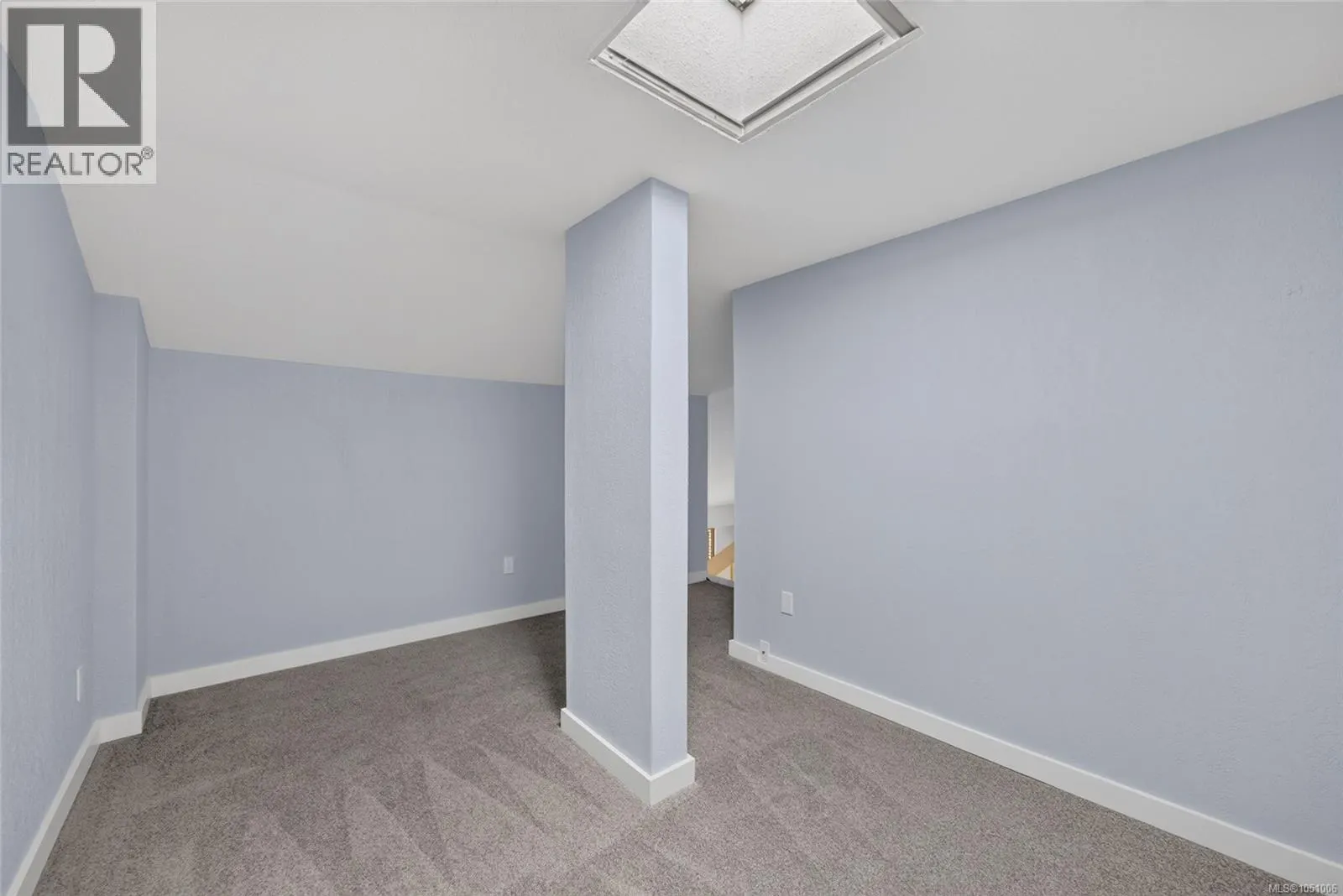 412 1005 McKenzie Ave