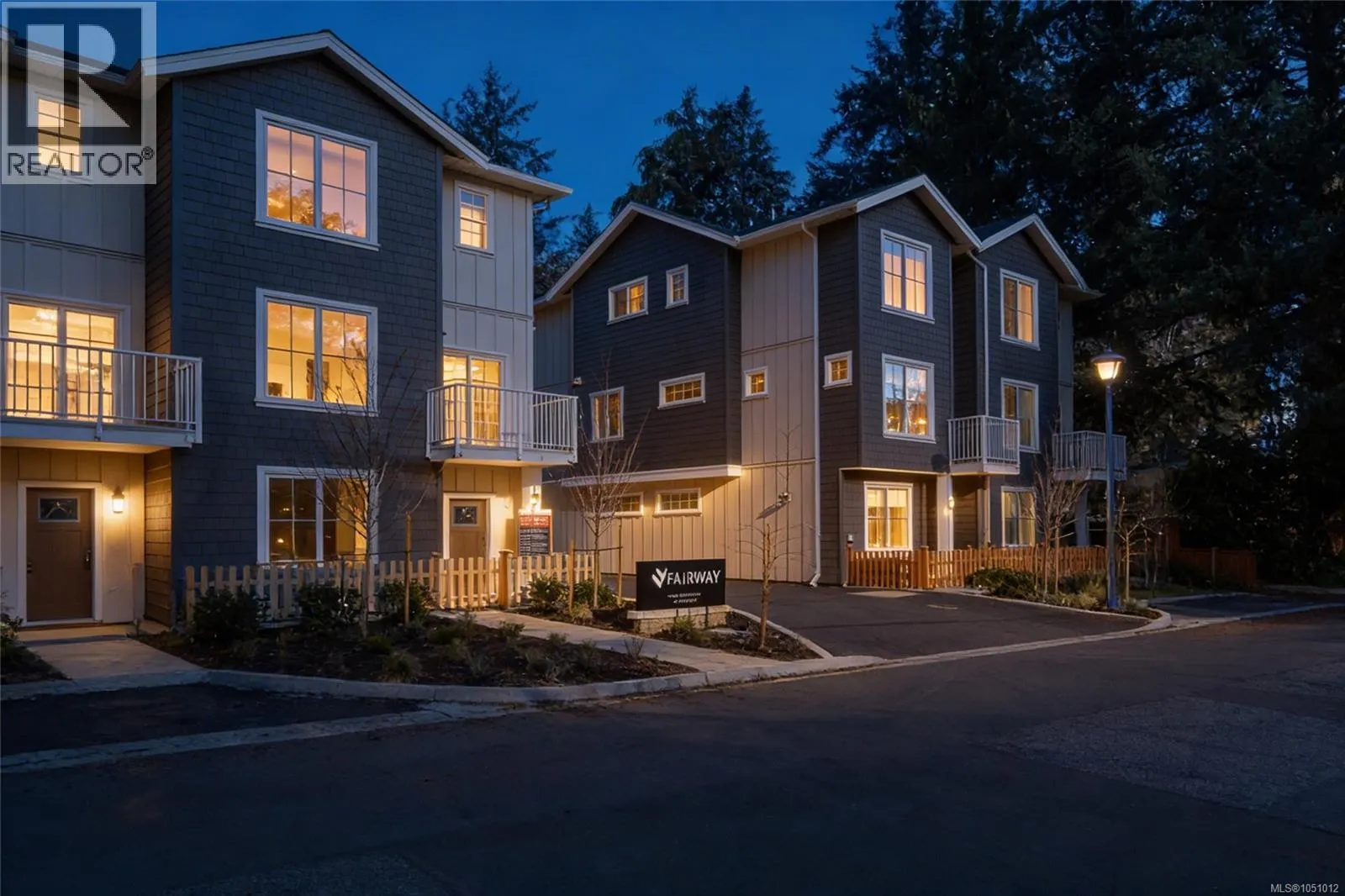107 2770 Vantilburg Cres