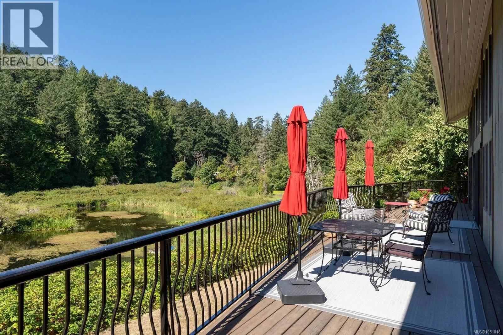 5320 Old West Saanich Rd