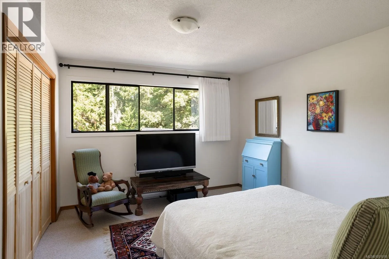 5320 Old West Saanich Rd
