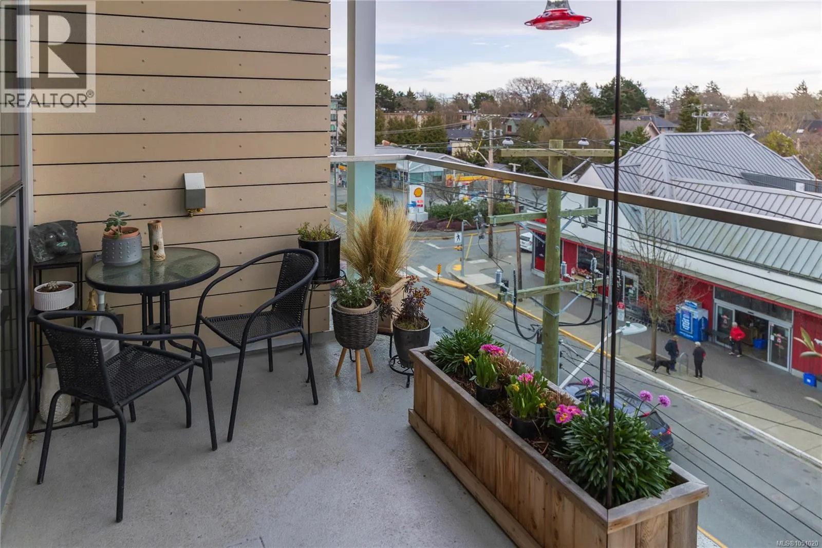 406 1916 Oak Bay Ave