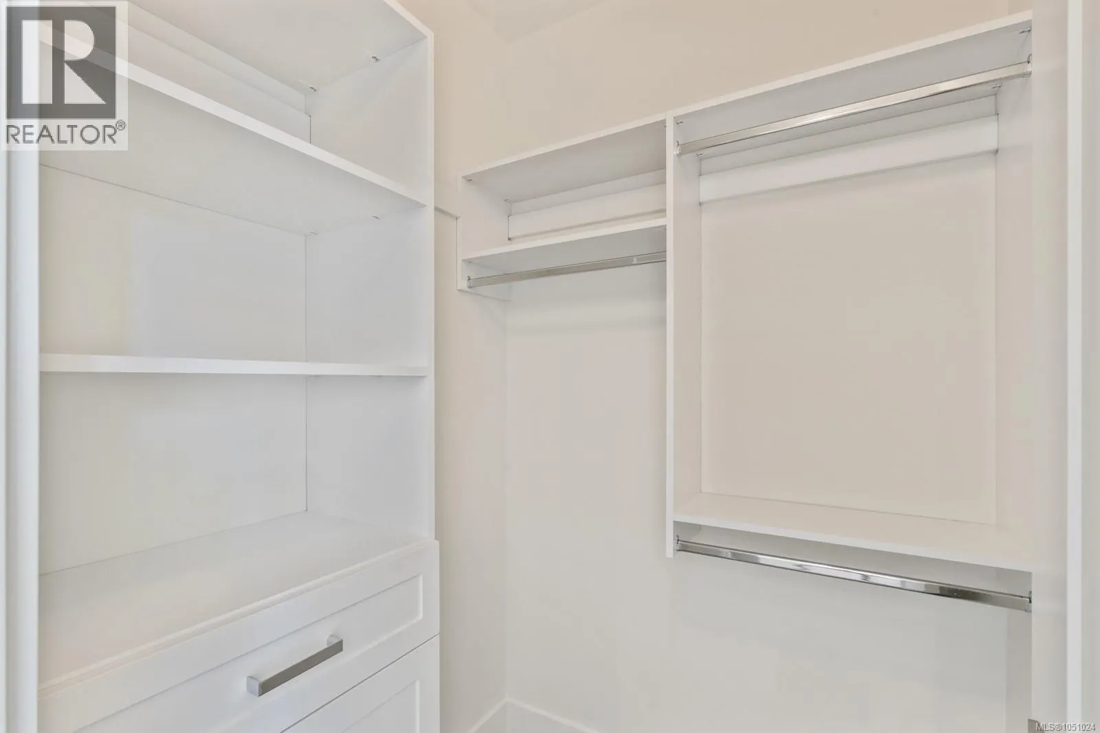 108 2770 Vantilburg Cres