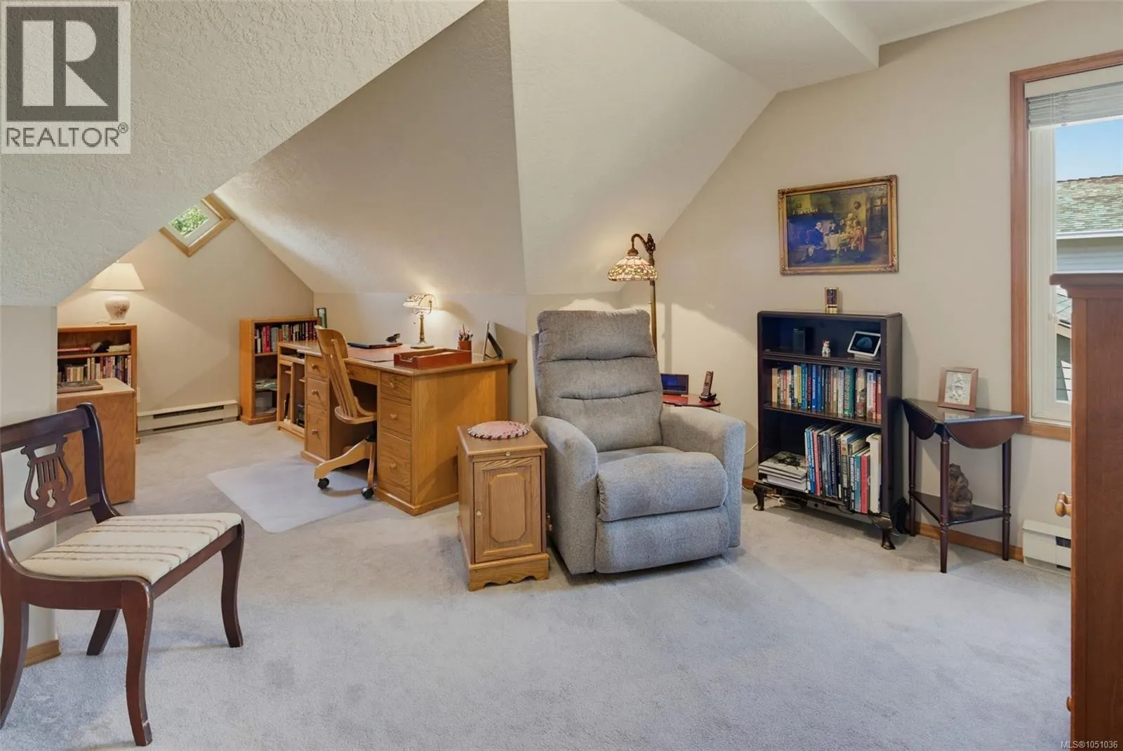 3141 Antrobus Cres