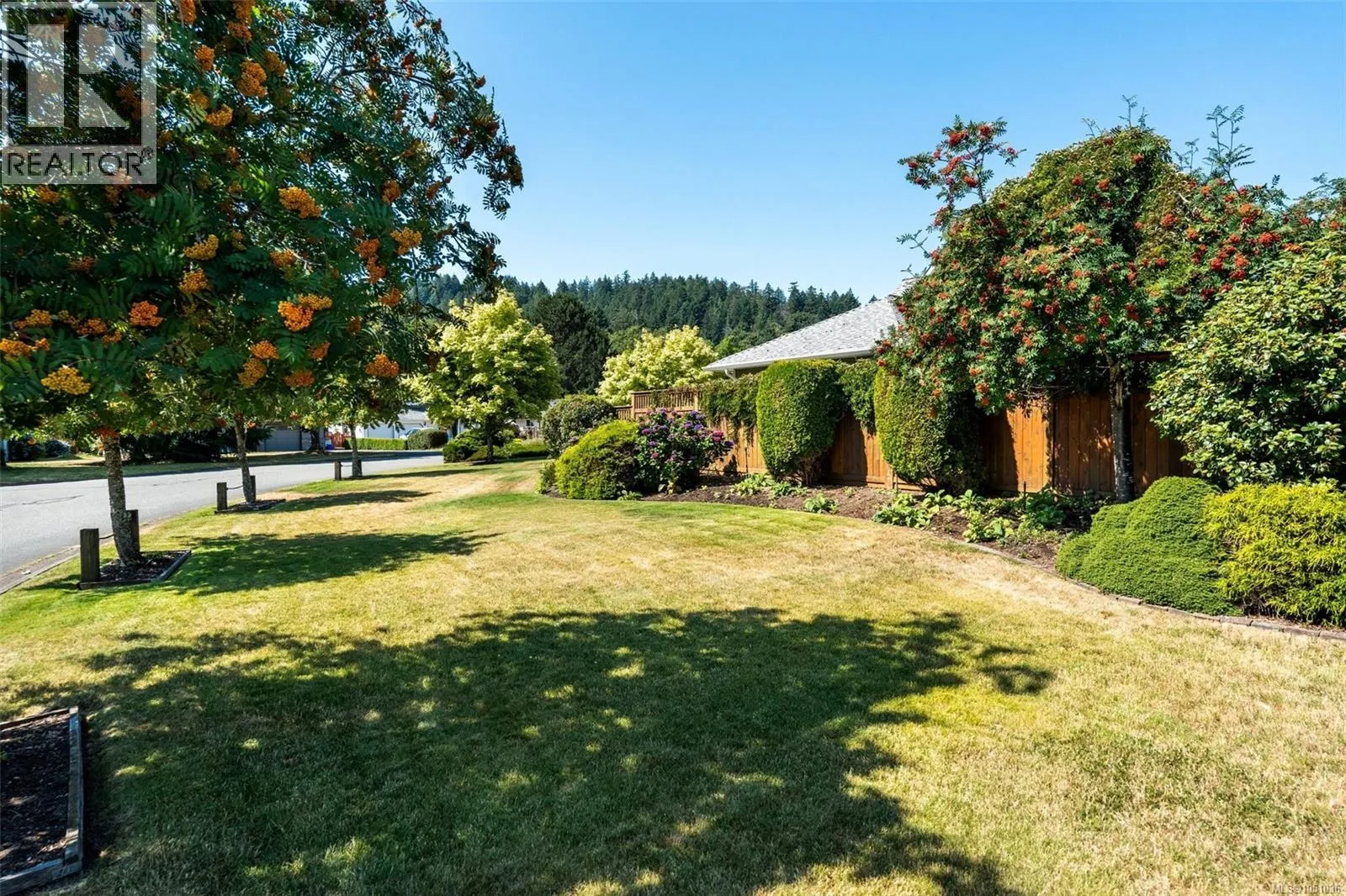 3141 Antrobus Cres