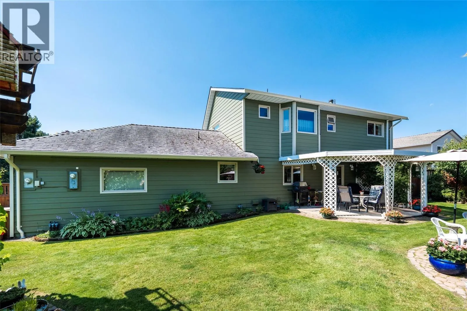 3141 Antrobus Cres