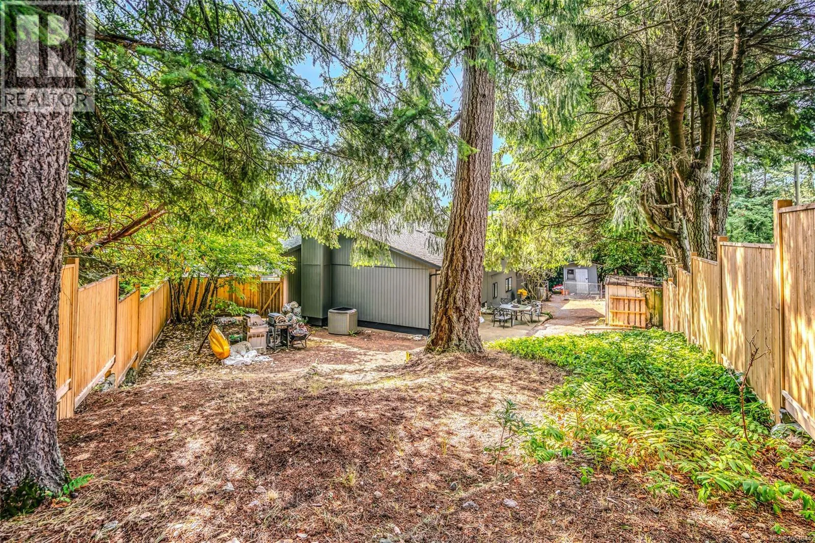 3809 Morris Pl