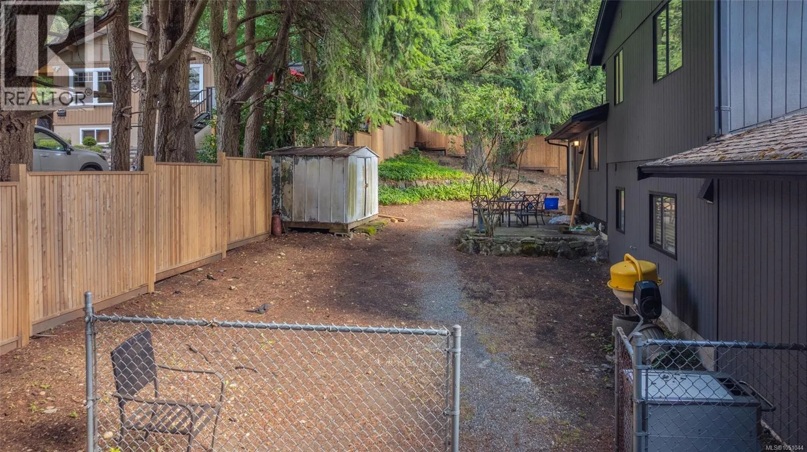 3809 Morris Pl