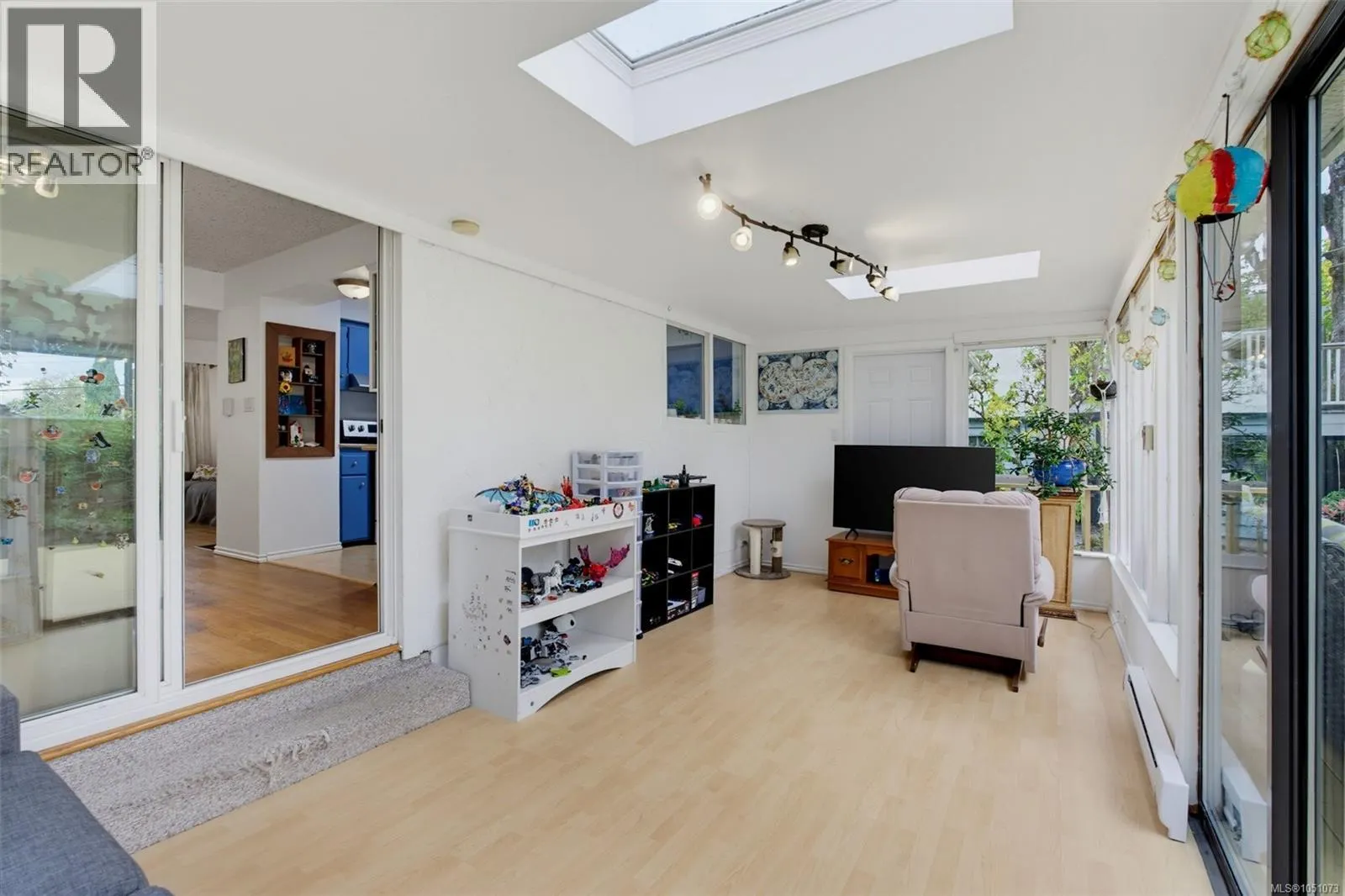 14 Eaton Ave