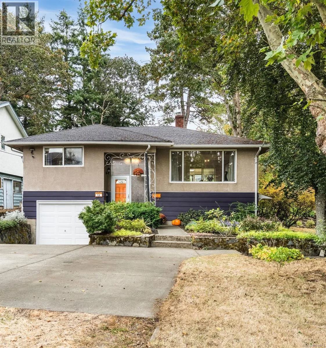 14 Eaton Ave