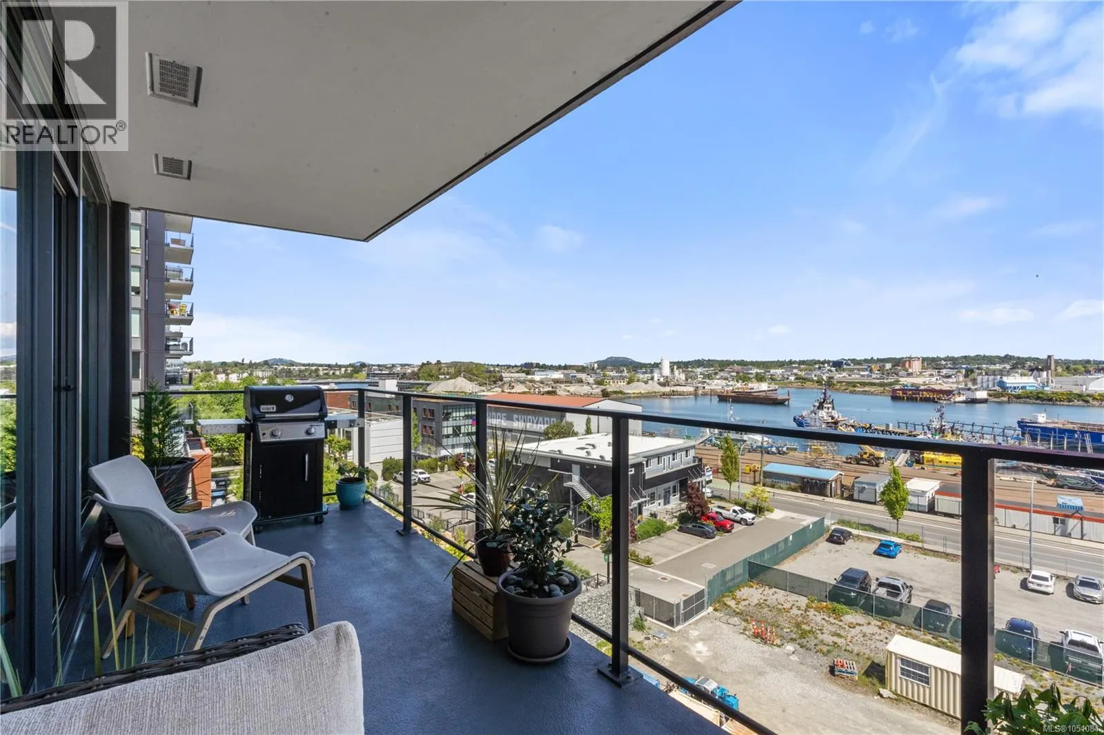 408 363 Tyee Rd