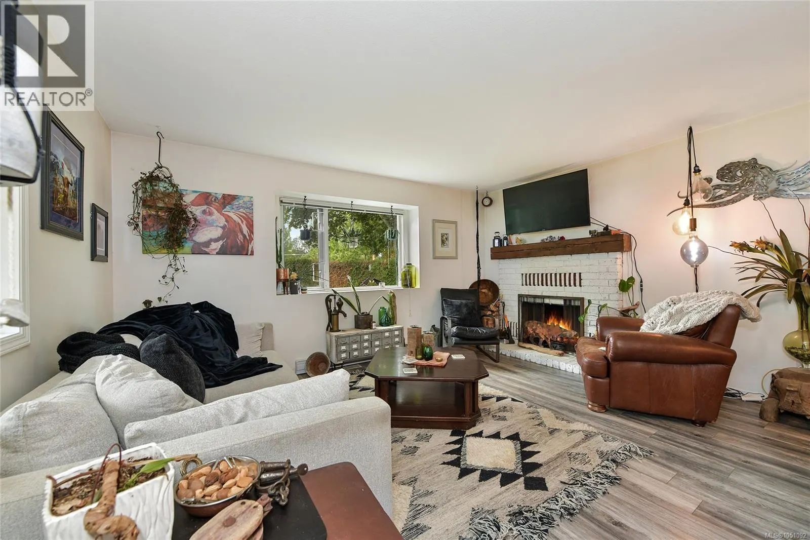 21 7070 West Saanich Rd