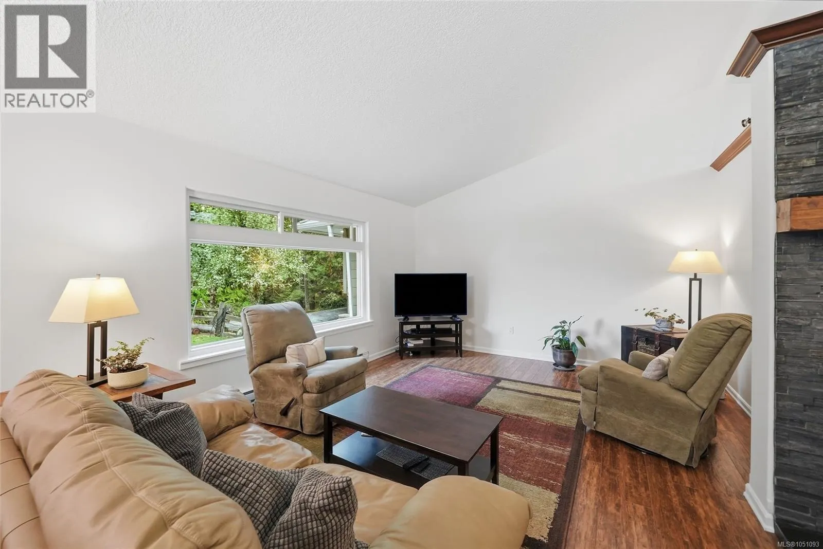 1580 Meadowood Way